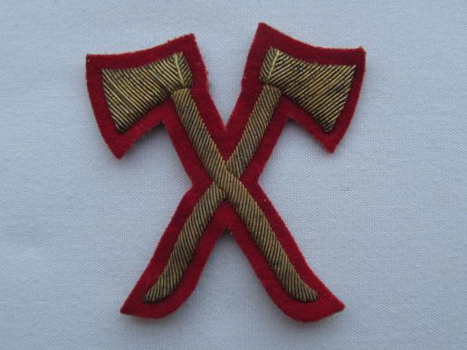 Crossed Axes 